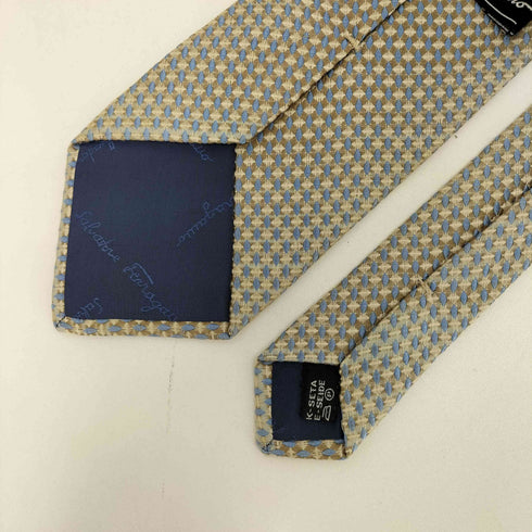 サルヴァトーレフェラガモ Salvatore Ferragamo シルク100% 総柄ネクタイ メンズ