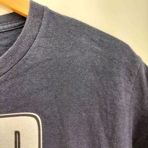 メキシコ製 OVER 9000 キャラクタープリント クルーネックTシャツ メンズ import:M