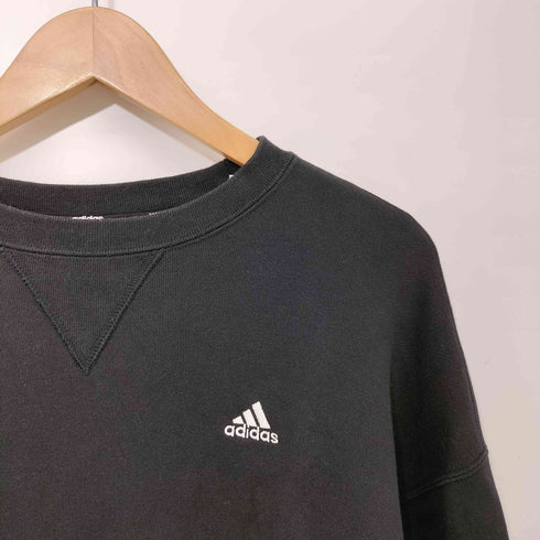 アディダス adidas エッセンシャルズ プラス スモールロゴ クルーネックスウェットシャツ レディース JPN:L