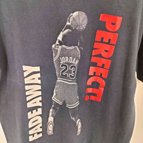 The Freshnes バスケットボールプレイヤープリントTシャツ メンズ L