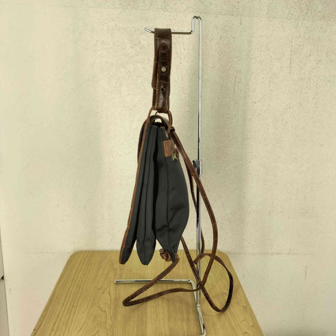 A.Y.A} Leather レザー クロコ型 ショルダーバッグ レディース