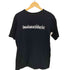 ウノピゥウノウグァーレトレリラックス 1PIU1UGUALE3 RELAX DOUBLE LOGO T-SHIRT メンズ import:L