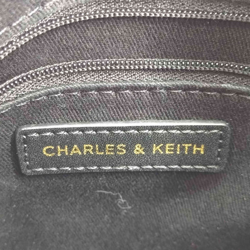 チャールズアンドキース CHARLES&KEITH エベルレイ ボウリングバッグ レディース