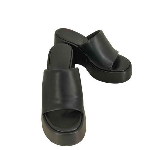 チャールズアンドキース CHARLES&KEITH ワイドストラップ プラットフォーム ウエッジ レディース JPN:36