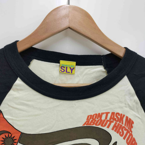 スライ SLY フォト プリント ラグラン スリーブ クルーネック Tシャツ Y2K レディース JPN:S