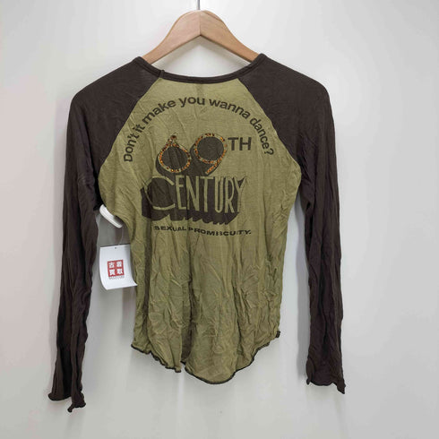 スライ SLY プリント ビジュー ラグラン クルーネック Tシャツ レディース