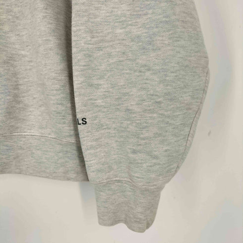 フェイアーオブゴッドエッセンシャルズ FEAR OF GOD ESSENTIALS P/O CN/スウェット メンズ M