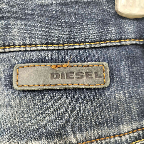 ディーゼル DIESEL 立体裁断 デニムパンツ レディース 23