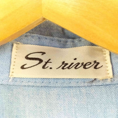 St.river フロント刺繍 レギュラーカラー シャンブレーシャツ レディース
