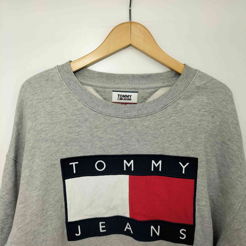 トミーヒルフィガージーンズ TOMMY HILFIGER JEANS フロントロゴ刺繍 クルーネック スウェット メンズ import:L