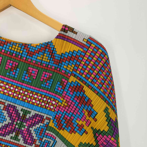 プリーツプリーズイッセイミヤケ PLEATS PLEASE ISSEY MIYAKE 10AW 総柄 サイケ 変形 アシンメトリー チロリアン プリーツ カットソー トップス レディース JPN:3