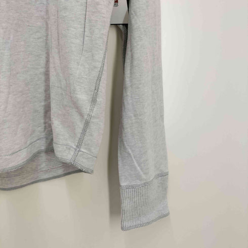アバクロンビーアンドフィッチ Abercrombie & Fitch フロントロゴ刺繍 Vネックトップス メンズ import:XL