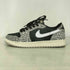 ジョーダンブランド JORDAN BRAND Air Jordan 1 Retro Low OG Black Cement / エアジョーダン1 レトロ ロー OG ブラックセメント メンズ JPN:27