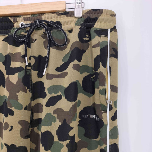 アベイシングエイプ A BATHING APE 26ss 1ST CAMO BAPE LOGO TRACK SWEATPANTS メンズ JPN:XL