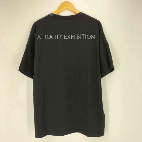 プレジャーズ PLEASURES ATROCITY T-SHIRT メンズ import:L
