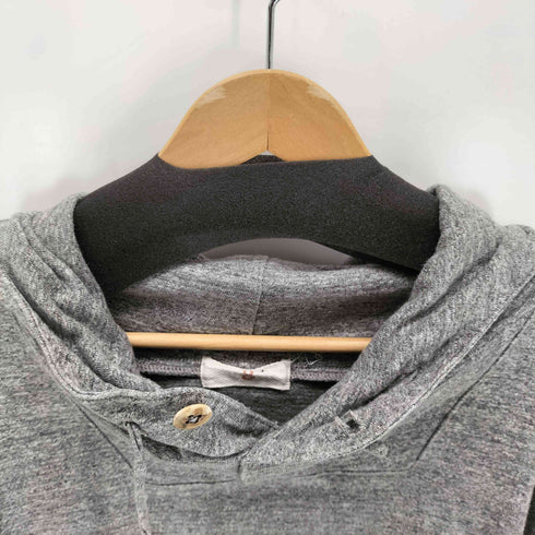 フォーティーファイブアールピーエム 45rpm & 首元ボタンデザイン パーカー メンズ 4