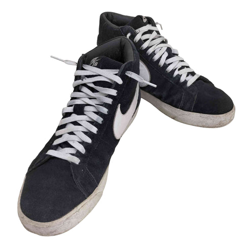 ナイキスケートボーディング NIKE SB BLAZER MID ブラックスエード メンズ JPN:29