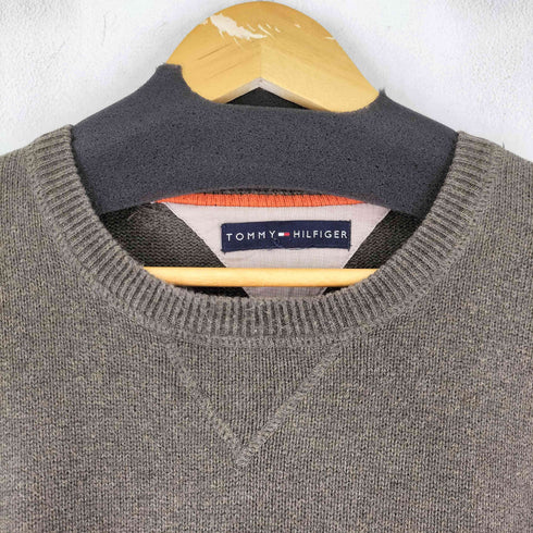トミーヒルフィガー TOMMY HILFIGER 00s コットンニット Vガゼット ロゴ 刺繍 メンズ