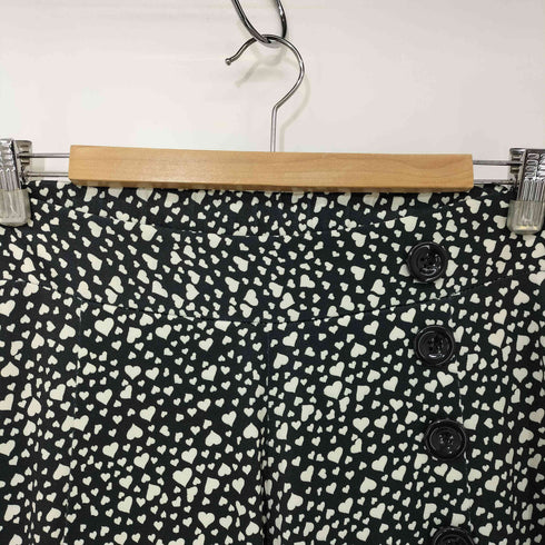 EGERIE PARIS ハートモチーフ 総柄 ワイド イージーパンツ レディース