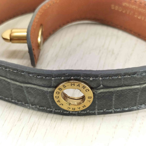 マークバイマークジェイコブス Marc by Marc Jacobs クロコ柄 二重ブレスレット レディース