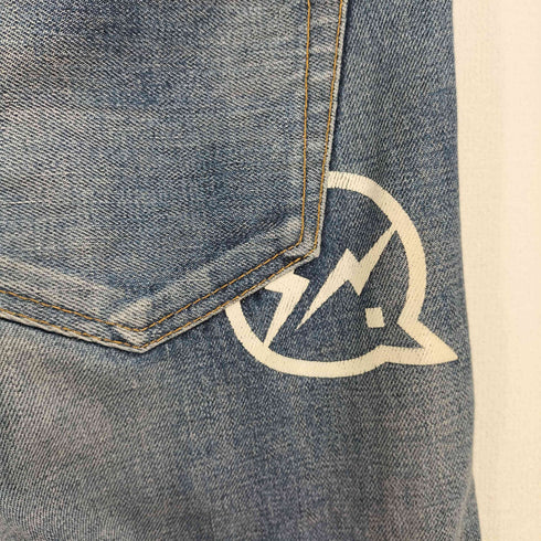 フラグメントデザイン fragment design denim by vanquish ストレートデニムパンツ メンズ US:30-31