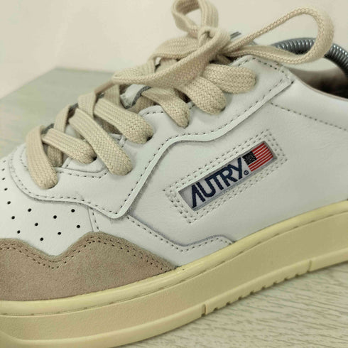 AUTRY MEDALIST LOW レザースニーカー メンズ JPN:41