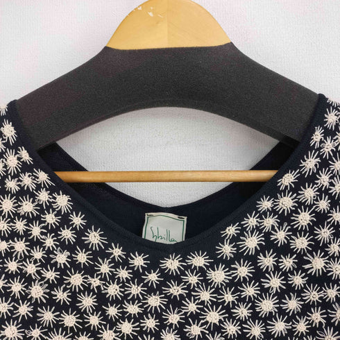 シビラ Sybilla 花柄刺繍切替コットンニットベスト レディース
