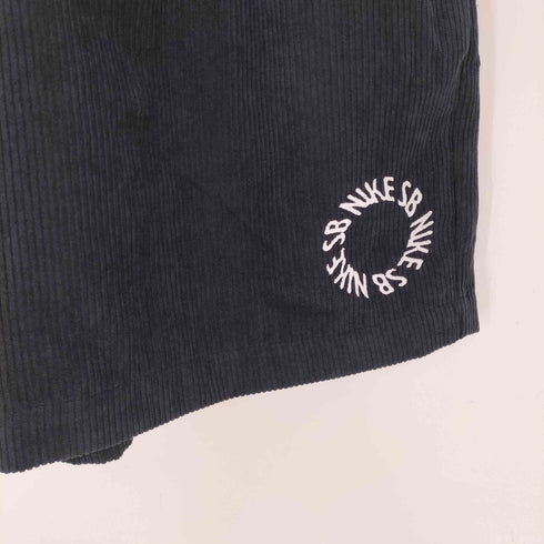 ナイキスケートボーディング NIKE SB Corduroy Essential Shorts コーデュロイ スケートボード ショートパンツ メンズ JPN:L