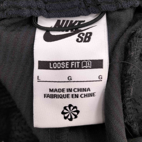 ナイキスケートボーディング NIKE SB Corduroy Essential Shorts コーデュロイ スケートボード ショートパンツ メンズ JPN:L