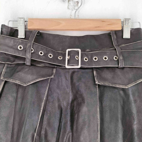 DIDDI MODA ベルト付き フェイクレザー プリーツ ミニスカパン レディース JPN:M