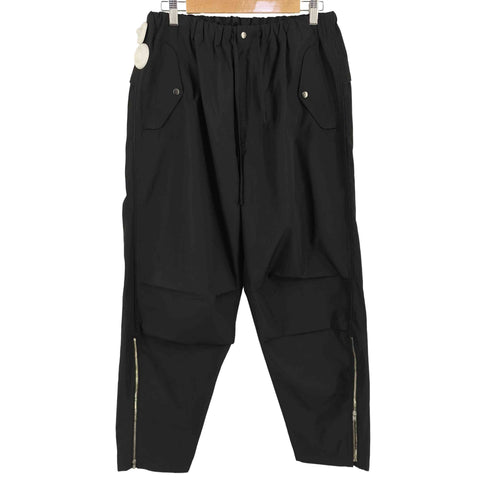 アダムエロペ Adam et Rope NIKKE 撥水タフタ ドローストリング ワイド トラック パンツ メンズ L