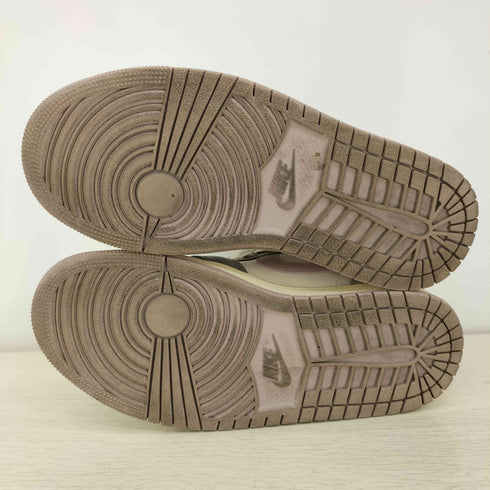 ジョーダンブランド JORDAN BRAND Air Jordan 1 Mid Sail/Enigma Stone/Coconut Milk/Particle Rose レディース JPN:23.5