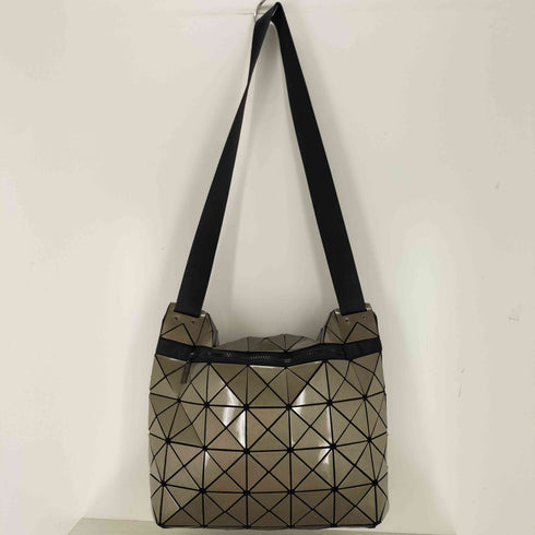 バオバオイッセイミヤケ BAO BAO ISSEY MIYAKE メッセンジャーバッグ レディース