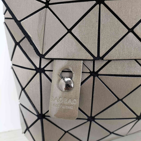 バオバオイッセイミヤケ BAO BAO ISSEY MIYAKE メッセンジャーバッグ レディース