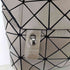 バオバオイッセイミヤケ BAO BAO ISSEY MIYAKE メッセンジャーバッグ レディース
