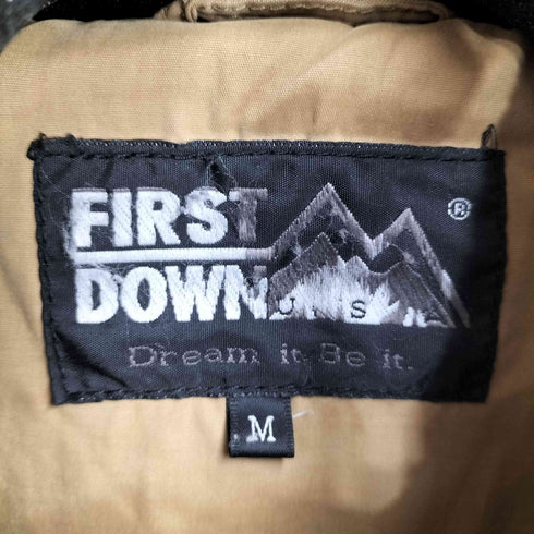 ファーストダウン FIRST DOWN フロントロゴ刺繍 ドローコード付き ダウンジャケット メンズ import:M