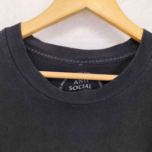 アンチソーシャルソーシャルクラブ ANTI SOCIAL SOCIAL CLUB MORE HATE MORE LOVE Tee メンズ import:XL