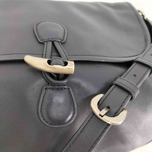 アニエスベーボヤージュ agnes b. VOYAGE トグル カウレザーショルダーバッグ メンズ