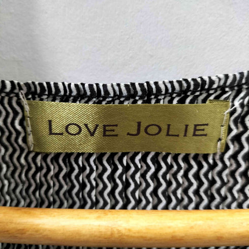 LOVE JOLIE ギザギザストライプ プリ―ス S/S Uネック ブラウス レディース