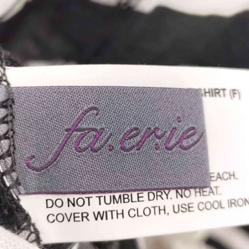 Faerie totem chain graphic t-shirt レディース