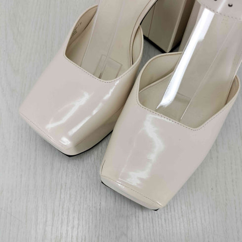 チャールズアンドキース CHARLES&KEITH Shaylia シェイリア ドルセイプラットフォームパンプス レディース 38