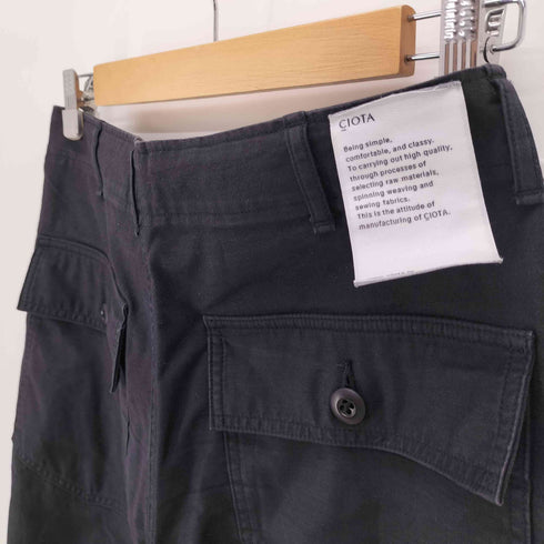シオタ CIOTA 22SS スビンコットンバックサテンベイカーパンツ メンズ JPN:4