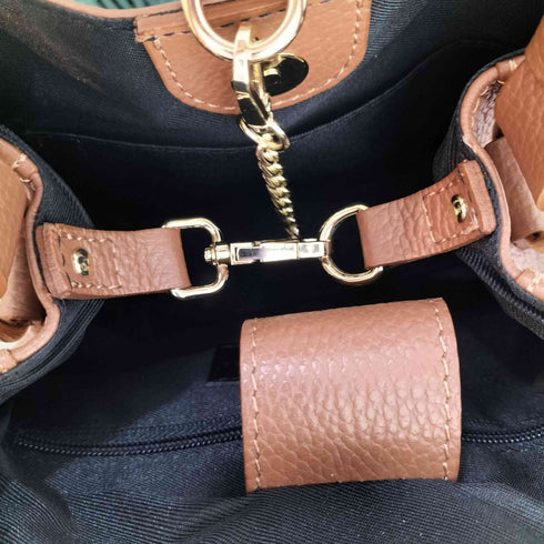 オウレンティ AULENTTI 2way padlock キーチャーム付 ショルダーバッグ ハンドバッグ レディース