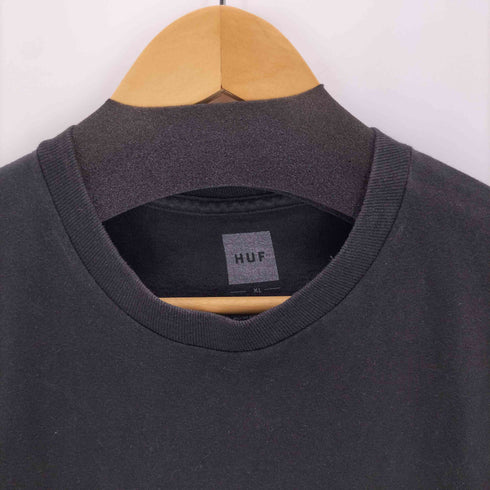 ハフ HUF Smokers Lounge Strains Tシャツ メンズ XL