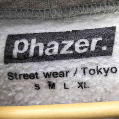 Phazer Tokyo フェイザートーキョー センターロゴ プリント パーカー 両面 プリント メンズ JPN:M