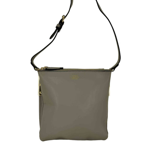 VINCE CAMUTO レザー ショルダーバッグ レディース