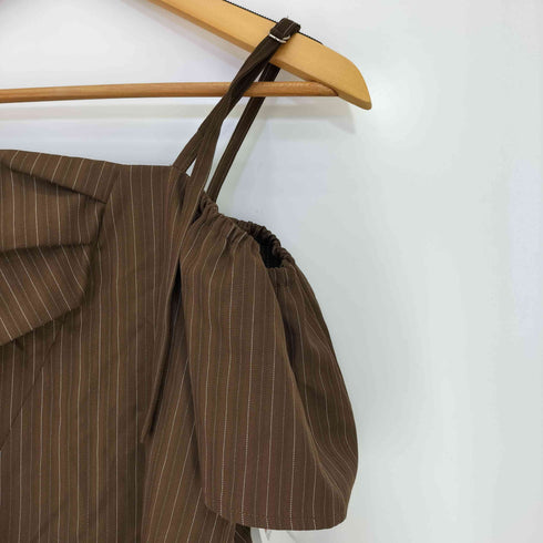 ムルーア MURUA 25aw オフショルシャーリングシャツ レディース FREE