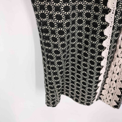 マックスマーラウィークエンド MAX MARA WEEKEND 総柄 レース刺繍 半袖カットソー レディース import:S