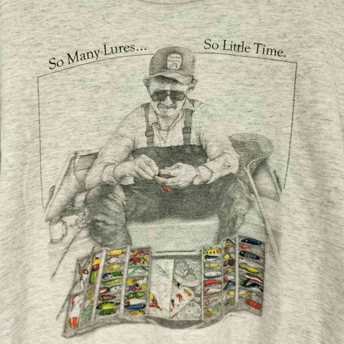 オールスポーツ ALL sport 90S USA製 So Many Lures... So Little Time. ルアー フィッシング アート コットンTシャツ メンズ import:L