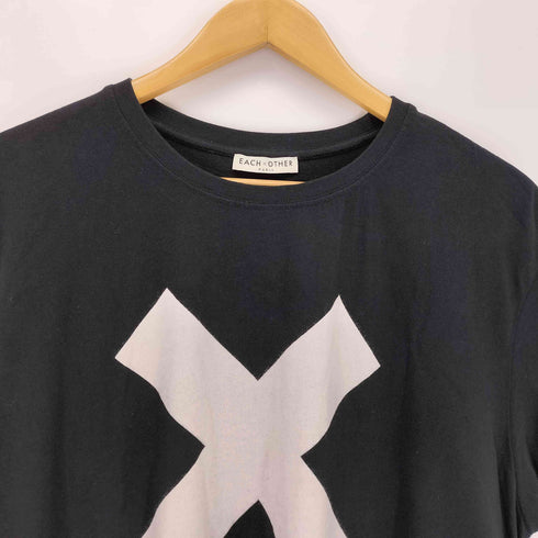 イーチアザー EACH OTHER 両面ロゴプリント クルーネックTシャツ メンズ import:M